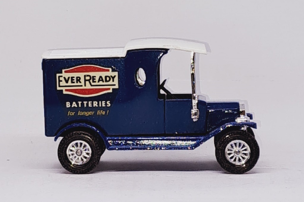 Eveready Batteries (Blue)